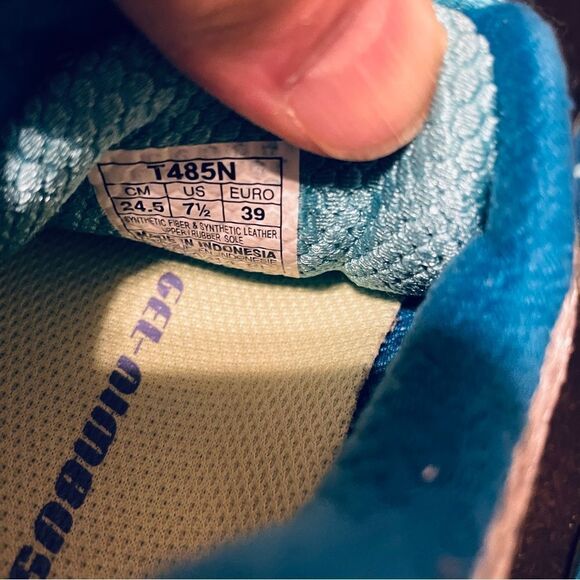 Excellent Asics GEL Nimbus 16 grey blue lime womens running shoes 7.5 Medium - Picture 13 of 13